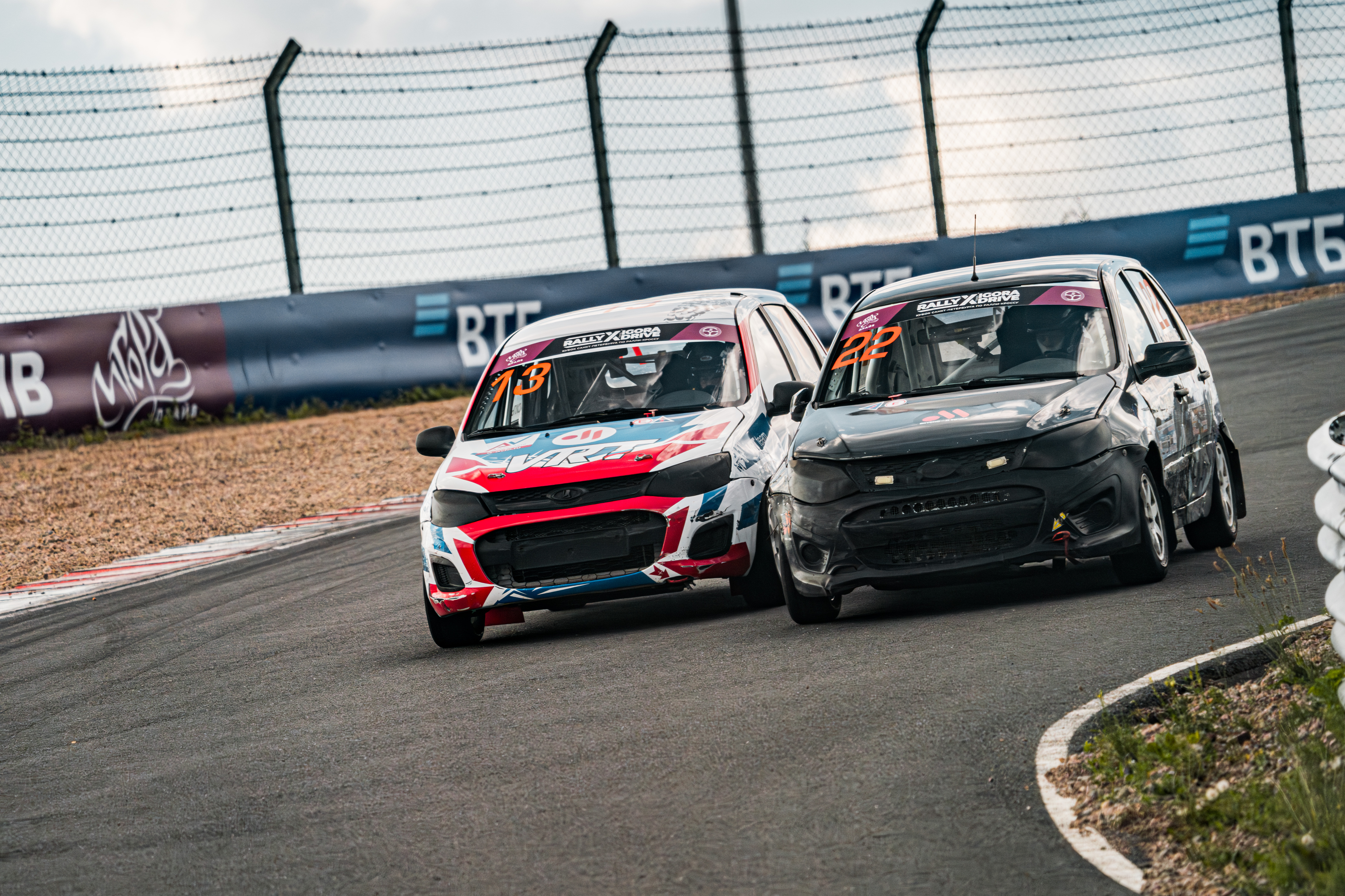 Rally X Igora Drive 2025 стартовал: на автодроме «Игора Драйв» прошел первый этап Кубка Санкт-Петербурга по ралли-кроссу