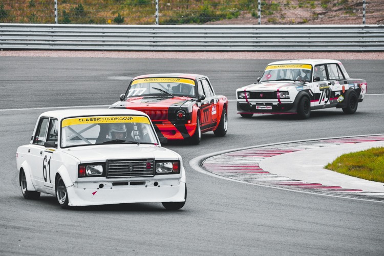 June 6 Classic Touring Cup at Igora Drive